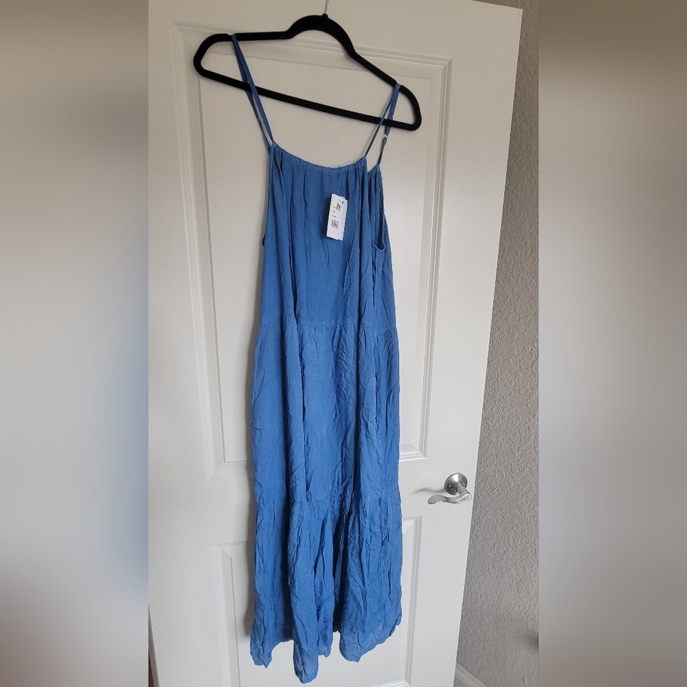 X Large Blue Lightweight dress with adjustable straps